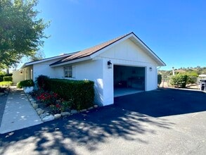 915 Ranch View Ln in Solvang, CA - Building Photo - Building Photo