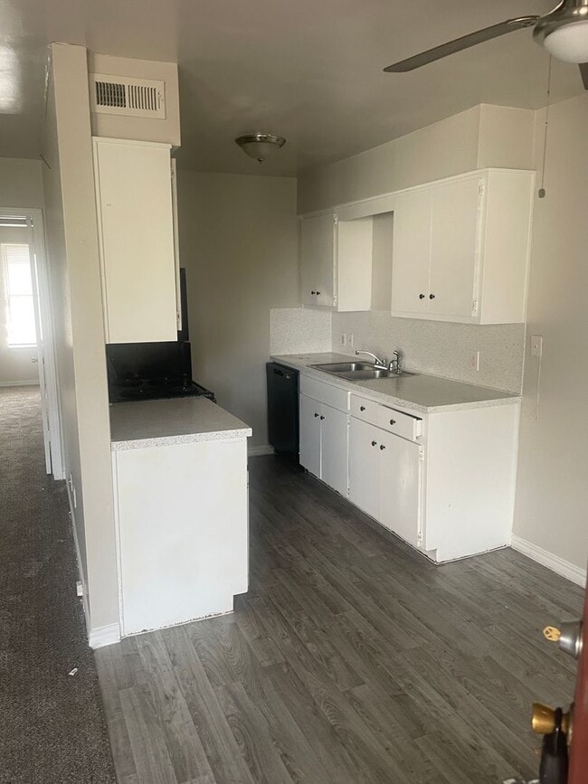 5124 S Delaware Pl in Tulsa, OK - Building Photo - Building Photo