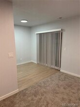 10702 E Exposition Ave in Aurora, CO - Foto de edificio - Building Photo