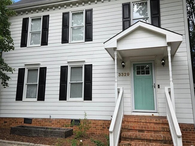 3329 Derbyshire Pl in Raleigh, NC - Building Photo - Building Photo