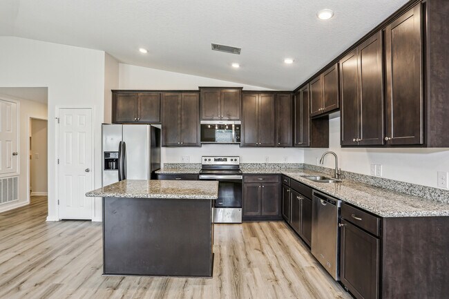 3476 Blaney Dr in Pensacola, FL - Building Photo - Building Photo
