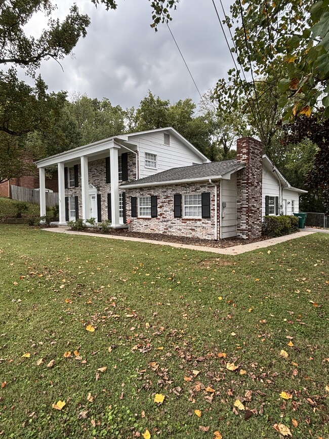 property at 113 Sanwood Rd