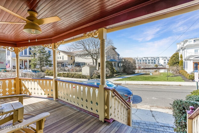 64 Asbury Ave in Ocean Grove, NJ - Building Photo - Building Photo