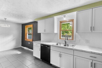 3961 New Rd in Youngstown, OH - Building Photo - Building Photo