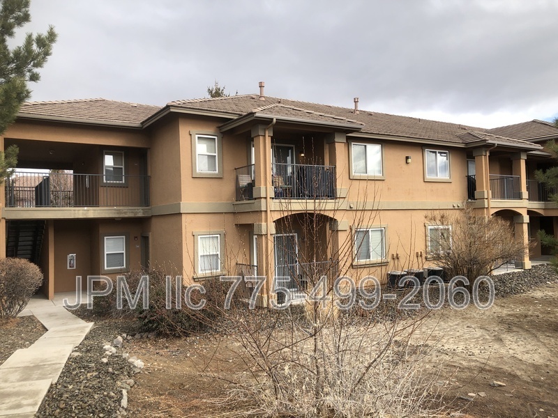 6850 Sharlands Ave. in Reno, NV - Building Photo