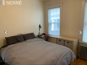 2 Forest St, Unit 4 in Cambridge, MA - Foto de edificio - Building Photo
