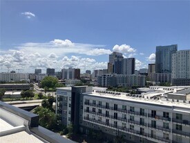 201 W Laurel St in Tampa, FL - Building Photo