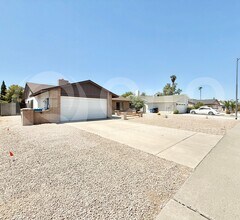 3147 W Phelps Rd in Phoenix, AZ - Building Photo - Building Photo
