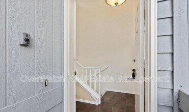 8941 Eagle Pl Loop in Anchorage, AK - Building Photo - Building Photo