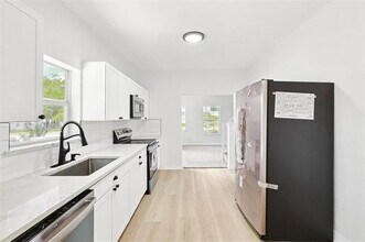 312 E Kimbrough St in Mesquite, TX - Building Photo - Building Photo