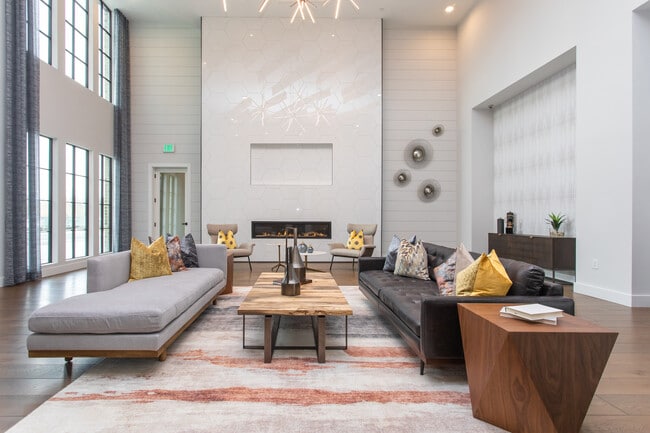 The Ivy at Ariston in Buford, GA - Building Photo - Interior Photo