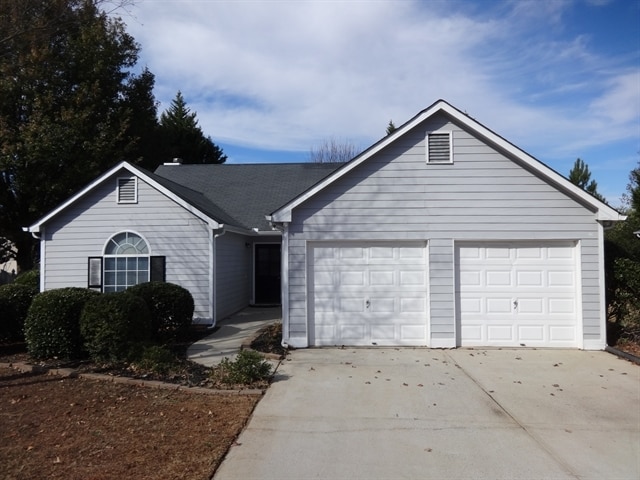 property at 3004 Lake Park Trail