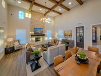 Building Photo - The Landing at College Square Apartamentos in Sacramento, California