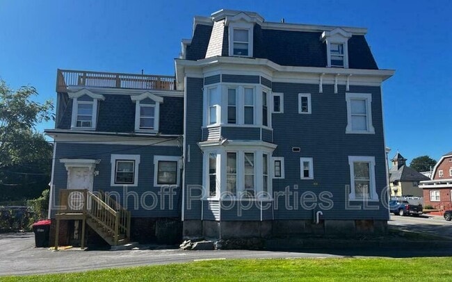 340 Haverhill St in Lawrence, MA - Building Photo - Building Photo