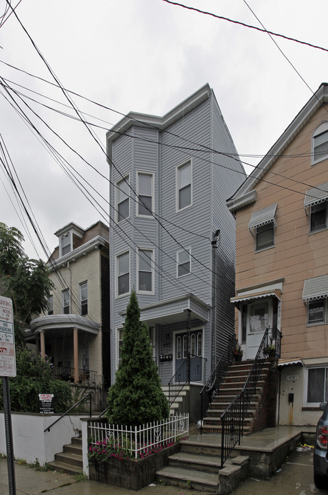 457 Wayne St in Jersey City, NJ - Foto de edificio