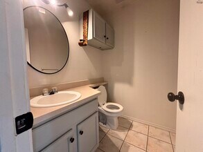 2293 TX-79 in Wichita Falls, TX - Foto de edificio - Building Photo