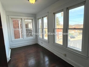 103 Grove Ave in Clarksburg, WV - Building Photo - Building Photo
