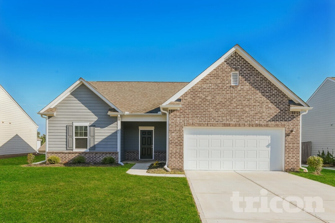 31 Mccall Wy in Monroe, GA - Building Photo