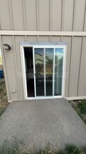 855 NE Larch Ave in Redmond, OR - Building Photo - Building Photo