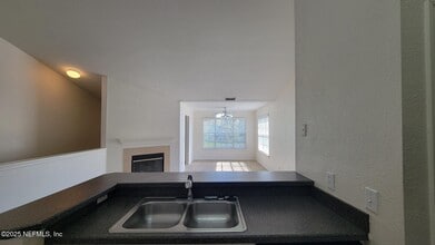 1717 County Rd 220 in Fleming Island, FL - Building Photo - Building Photo