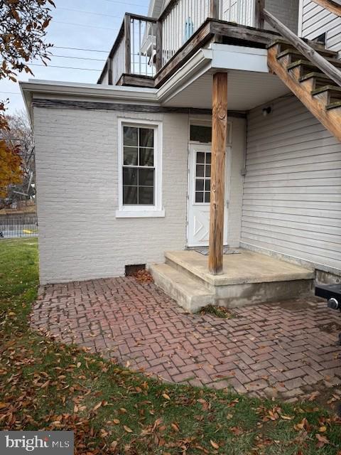 30 E 3rd St in Waynesboro, PA - Building Photo