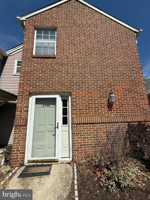 property at 4709 Colonel Dent Ct