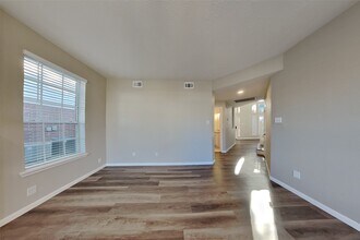 9658 Therrell Dr in Houston, TX - Building Photo - Building Photo