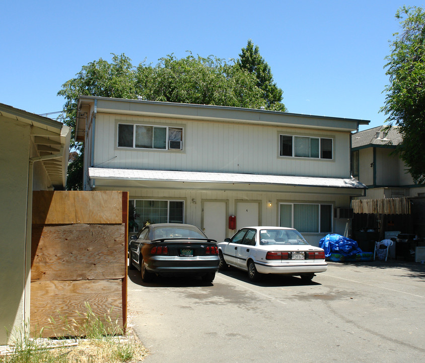 2040 Riley Ct in Concord, CA - Building Photo