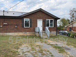1203 Sylvia Dr in Nashville, TN - Building Photo - Building Photo