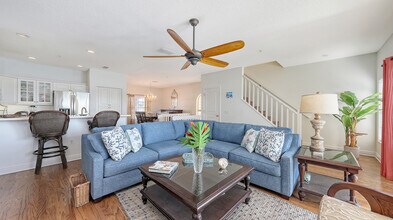 9203 Midnight Pass Rd in Sarasota, FL - Building Photo - Building Photo