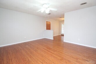 7190 Pennington Dr in Pensacola, FL - Building Photo - Building Photo