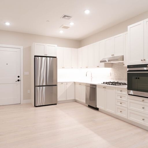 190 Green St, Unit 202 in Boston, MA - Building Photo - Building Photo