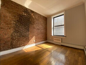 188 Avenue B in New York, NY - Building Photo - Building Photo