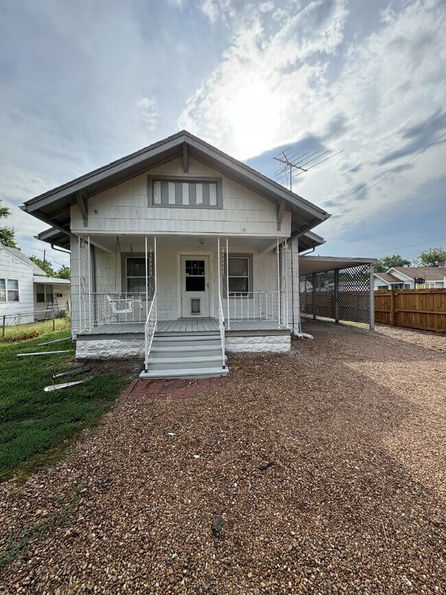 1556 S Palisade St in Wichita, KS - Building Photo - Building Photo
