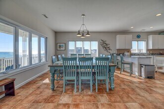 1821 N Shore Dr in Surf City, NC - Building Photo - Building Photo
