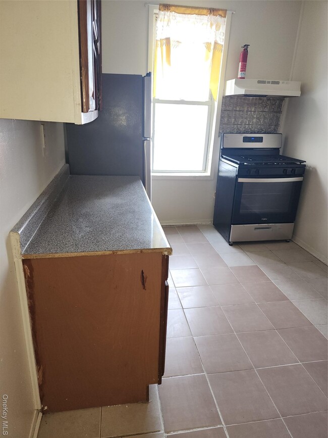 205-11 Hollis Ave in Queens, NY - Building Photo - Building Photo