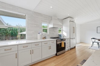 5510 Venetian Blvd NE in St. Petersburg, FL - Building Photo - Building Photo