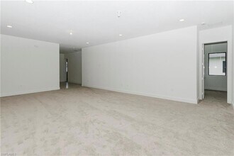 5114 Panella Ave in Ave Maria, FL - Foto de edificio - Building Photo