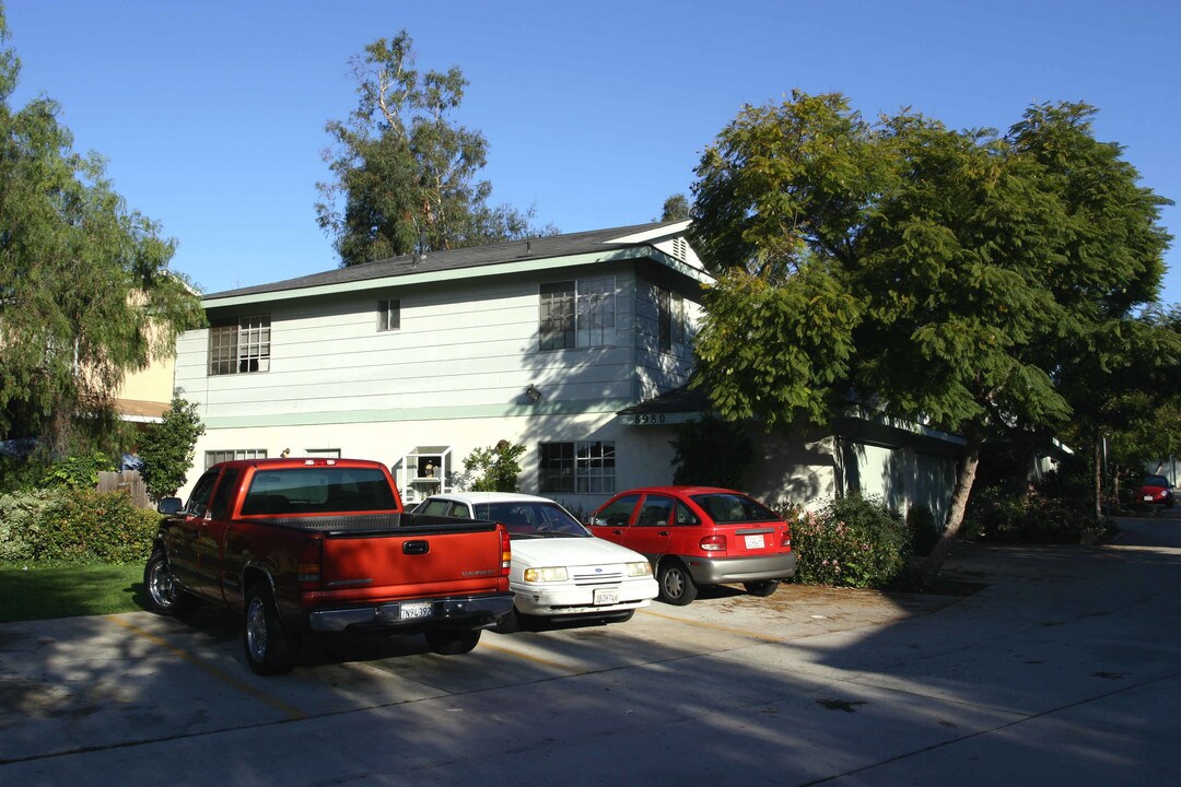 Lamar Square in Spring Valley, CA - Building Photo