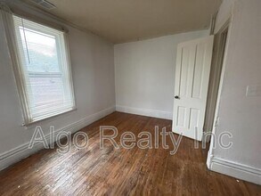 1523 N 22nd Ave in Minneapolis, MN - Building Photo - Building Photo