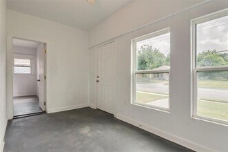4423 Colonial Ave in Dallas, TX - Building Photo - Building Photo