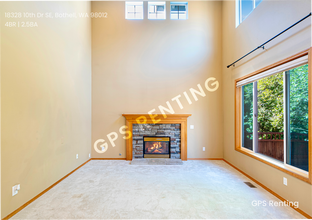 18328 10th Dr SE in Mill Creek, WA - Building Photo - Building Photo
