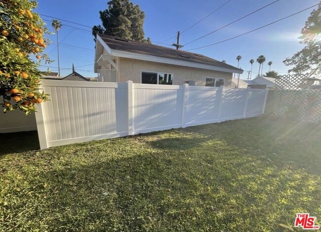 property at 13915 Anderson St