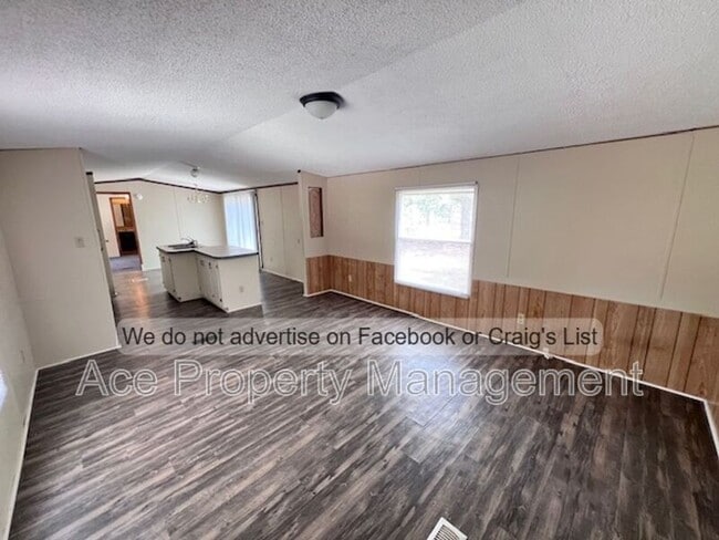 2627 Tingen Rd in Broadway, NC - Building Photo - Building Photo