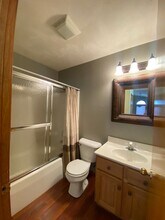 4679 Barrington Dr in Springfield, IL - Building Photo - Building Photo