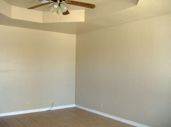 817 E Gutierrez St in Del Rio, TX - Building Photo - Building Photo