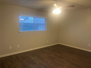 5607 Sunshine Dr in Austin, TX - Building Photo - Building Photo