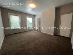 1853 Clarion Ave in Cincinnati, OH - Building Photo - Building Photo