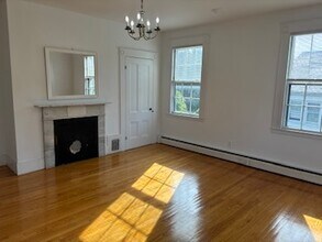 300 Faneuil St, Unit 2 in Boston, MA - Building Photo - Building Photo