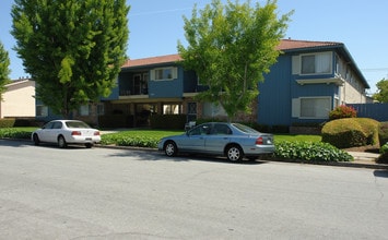 1580 Ontario Dr in Sunnyvale, CA - Building Photo - Building Photo